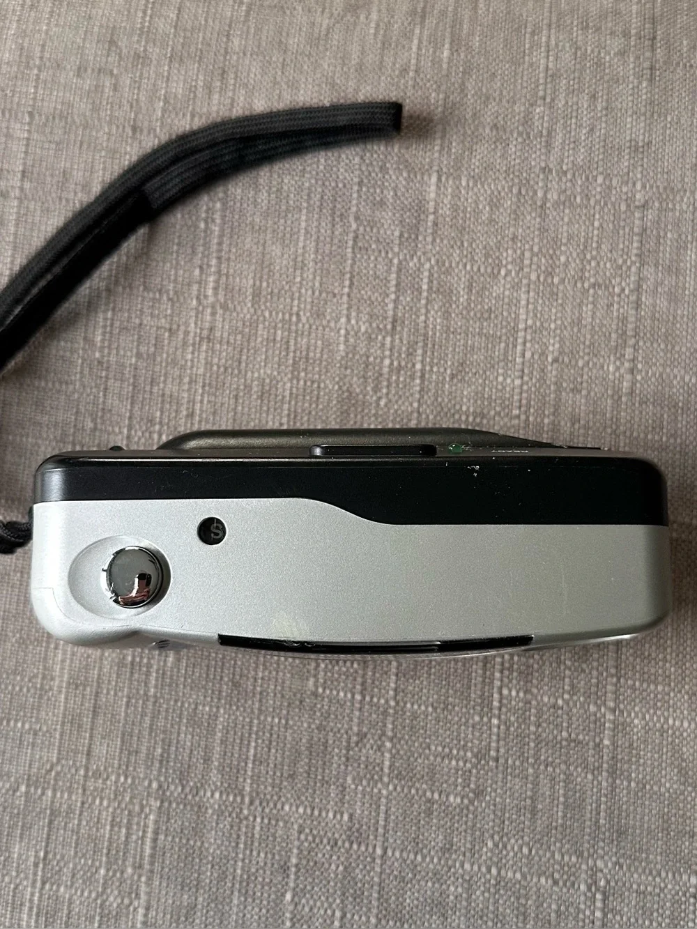 ES37 Date 28mm Silver Point-and-Shoot Camera